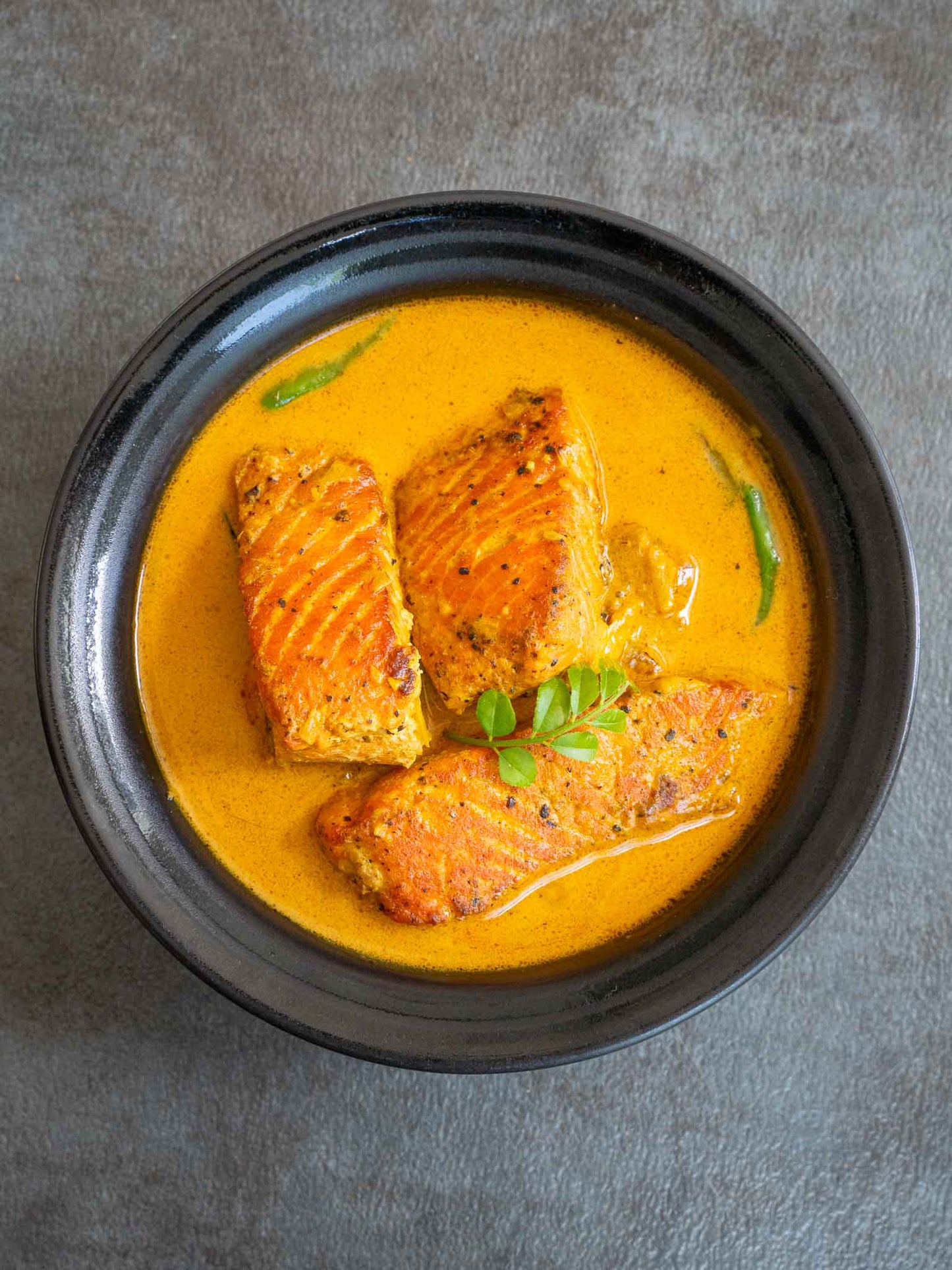 Malabarmeen with salmon