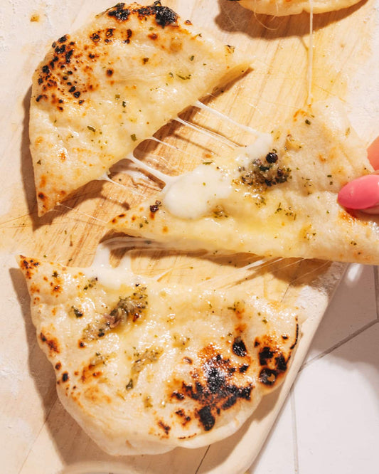 Garlic cheese naan